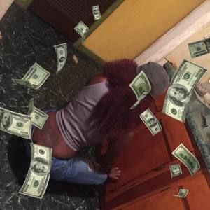 Meet your Posher, Laquisha